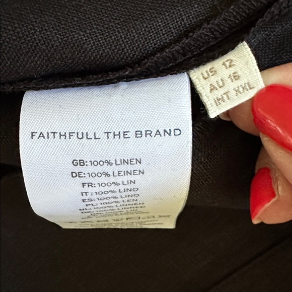 NWT Faithful the Brand Antibes Sleeveless Wrap Shirt Flax Linen Cropped Fitted - Picture 7 of 9